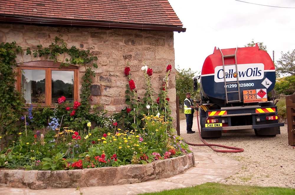 Callow oils delivering oild